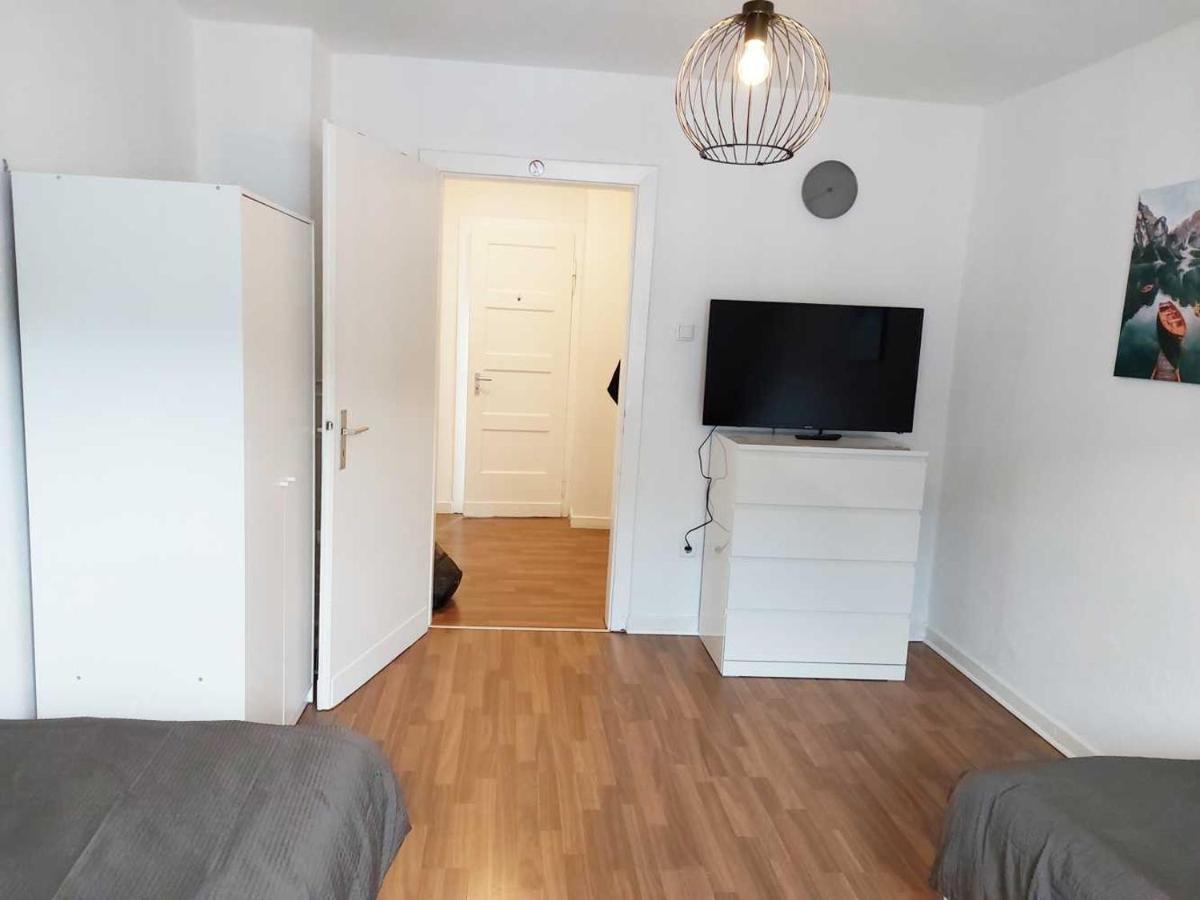Cozy Apartment With Garden In Gelsenkirchen Luaran gambar