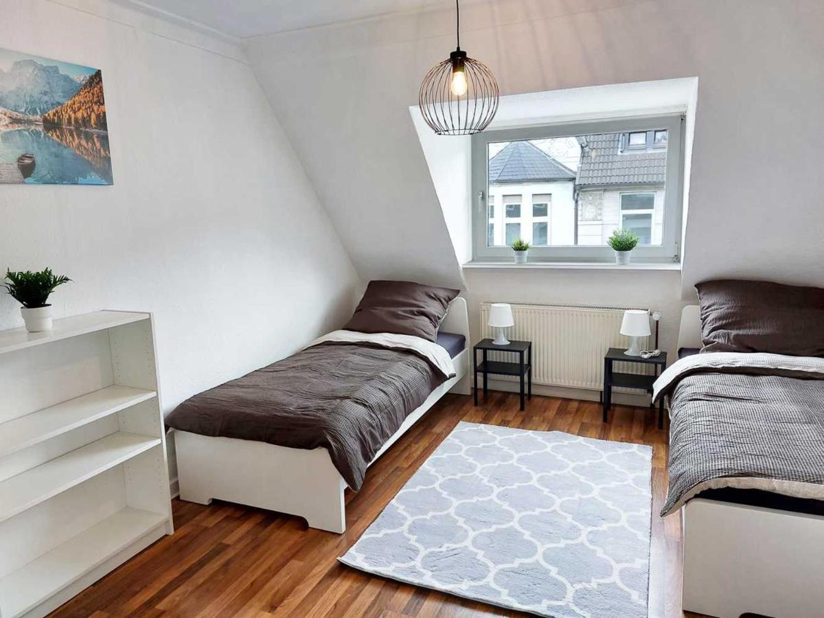 Cozy Apartment With Garden In Gelsenkirchen Luaran gambar