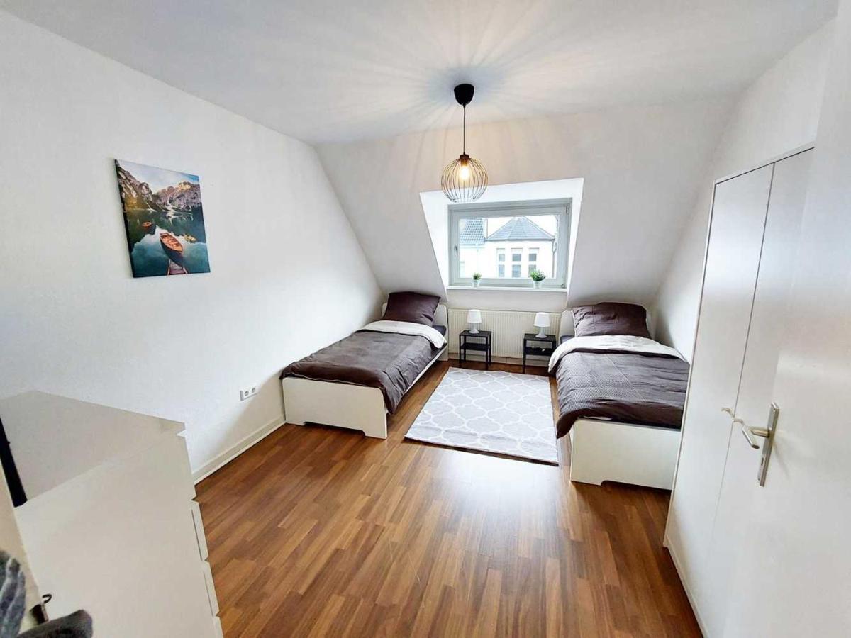 Cozy Apartment With Garden In Gelsenkirchen Luaran gambar