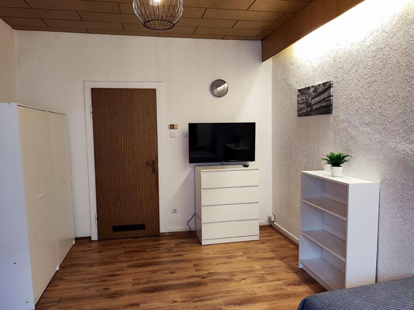 Cozy Apartment With Garden In Gelsenkirchen Luaran gambar