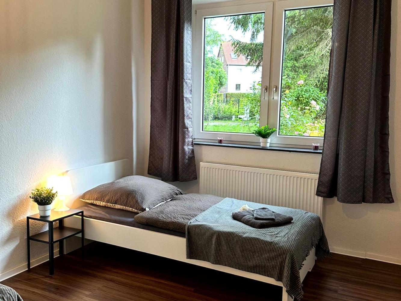 Cozy Apartment With Garden In Gelsenkirchen Luaran gambar