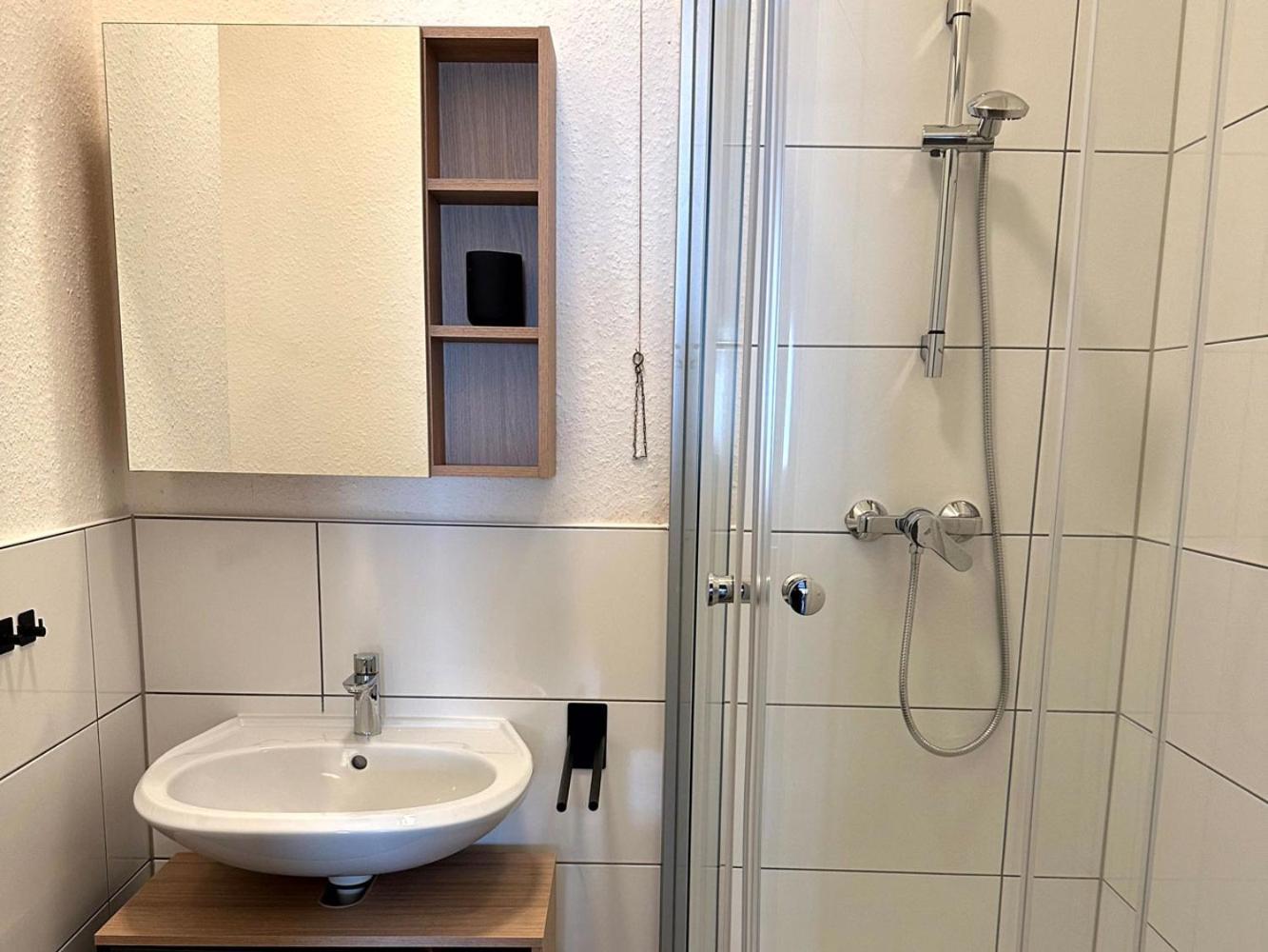 Cozy Apartment With Garden In Gelsenkirchen Luaran gambar