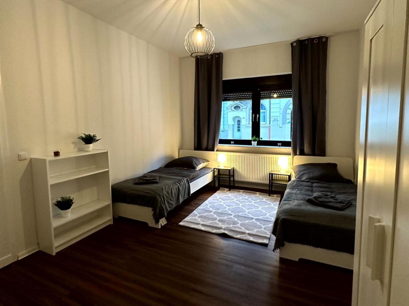 Cozy Apartment With Garden In Gelsenkirchen Luaran gambar